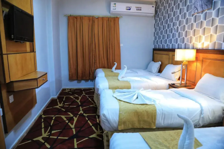 Manart Almisk Hotel