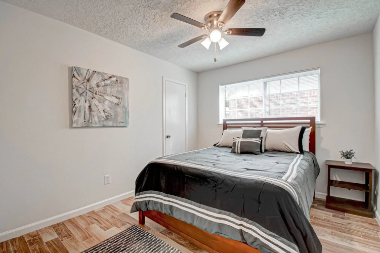 Ash Haven in Spring, Wifi, Extended Stay, Pet Friendly