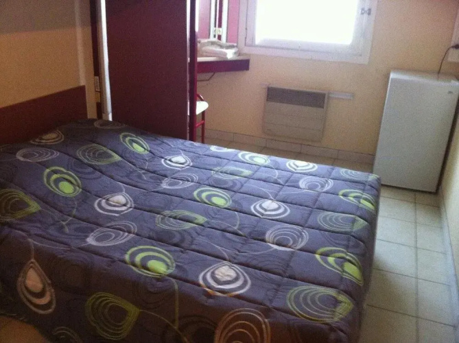 Lemon Hotel Saint Omer
