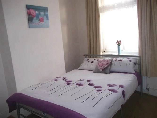 4 Bedrooms Comfort Cottage