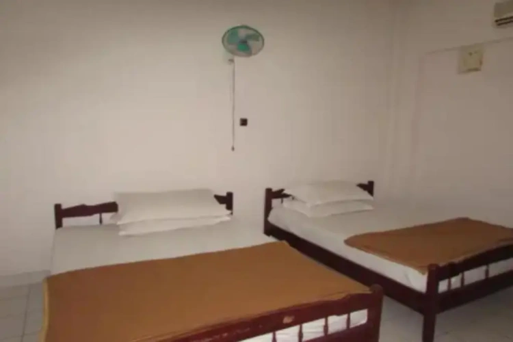 Economy Twin room