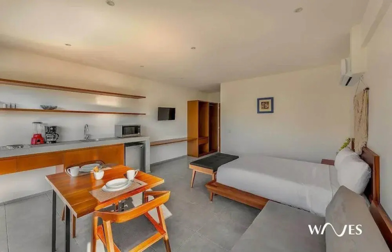 Studio With Great Rooftop Pool