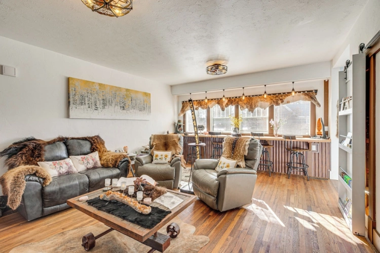 3 Bedrooms Cottage