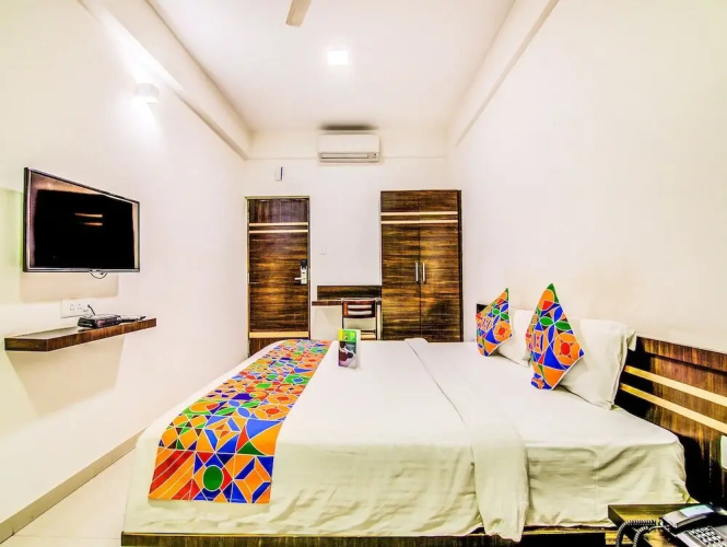 Silicon Hearth 3 By FabHotel