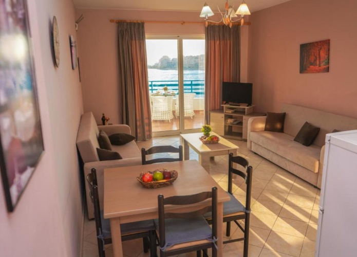 1 Bedroom Apartment with balcony and with sea view