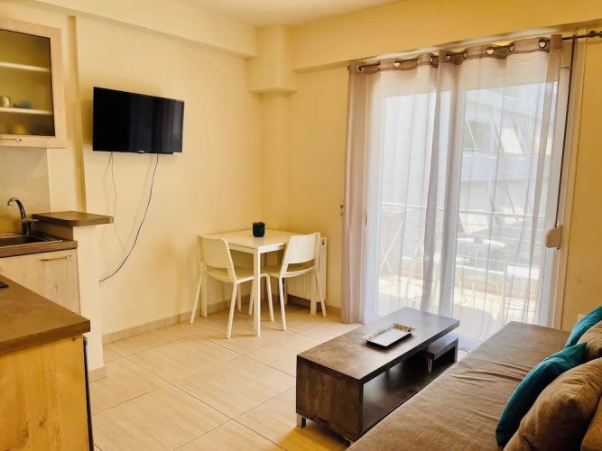 Elvita Apartments 3