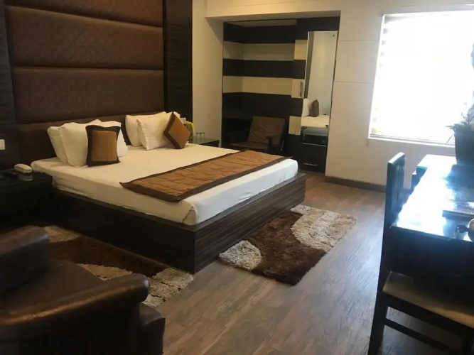 Hotel Riya Palace