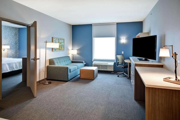 1 Bedroom Quadruple Suite