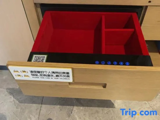 Wenhe Ruijin Hotel