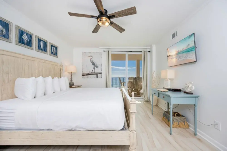 Wind Drift 310s 2 Bedroom Condo