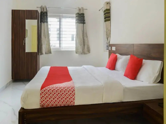 Indu Comforts by OYO Rooms