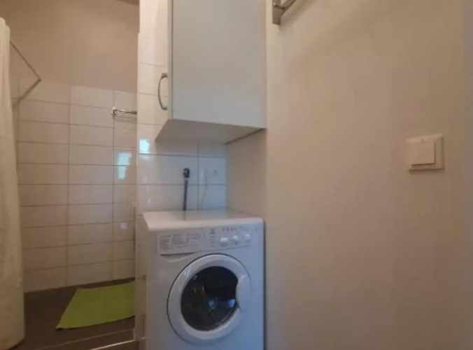Apartment HAL