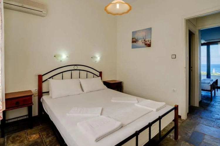 1 Bedroom Twin Apartment with sea view