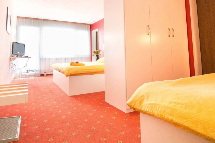 Hotel Mountime