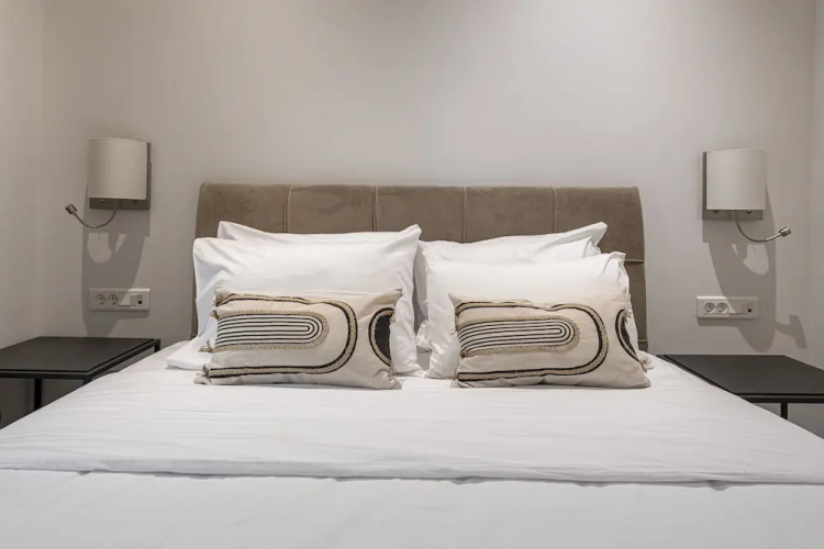 Phaedrus Living Executive Flat Kolonaki