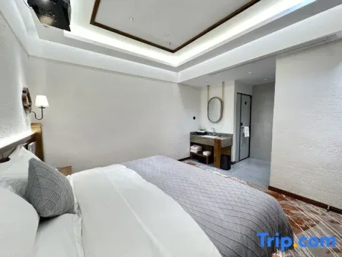 Luxury room