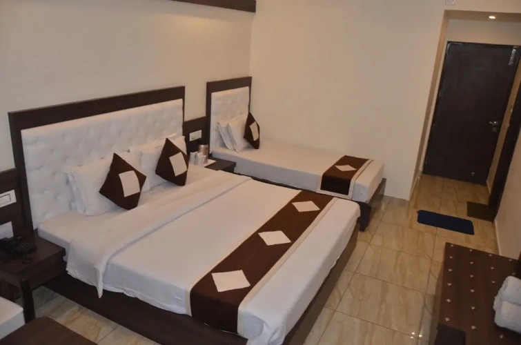 Superior Triple room