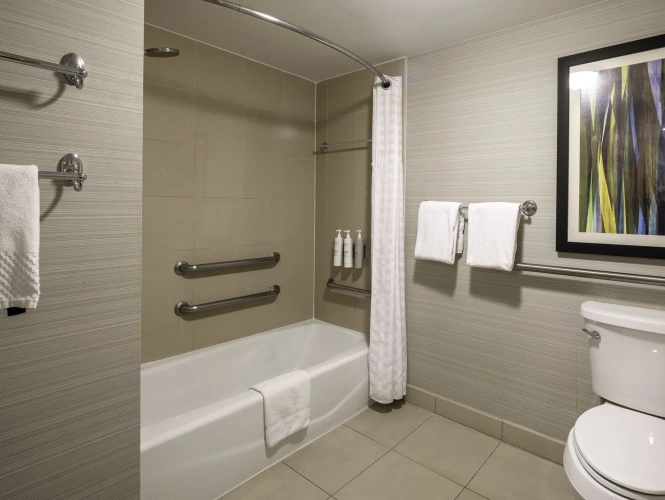Suite with balcony