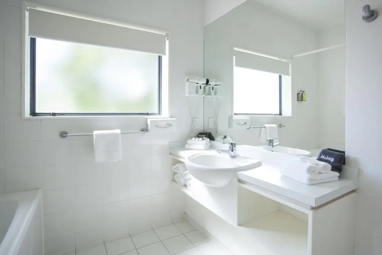 1 Bedroom Suite