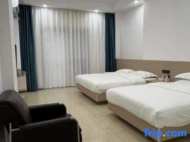 Standard Family room
