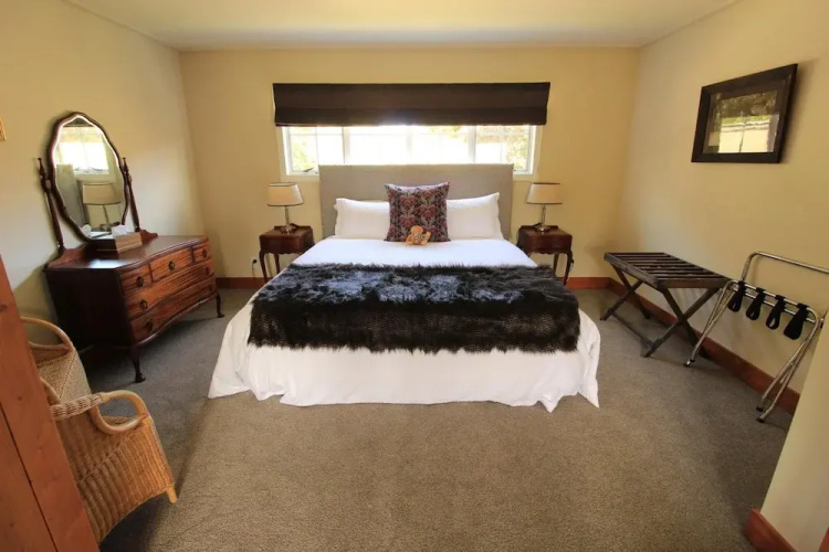 Waipoua Lodge