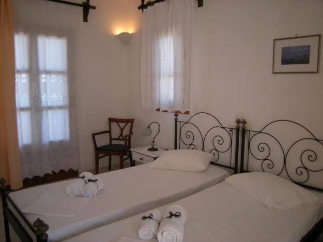 Hotel Roussos Beach