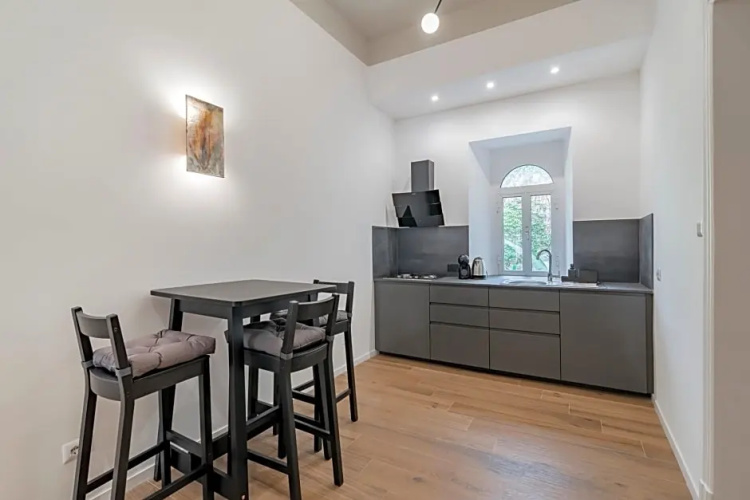 Leo's Colosseum - Private Apartments