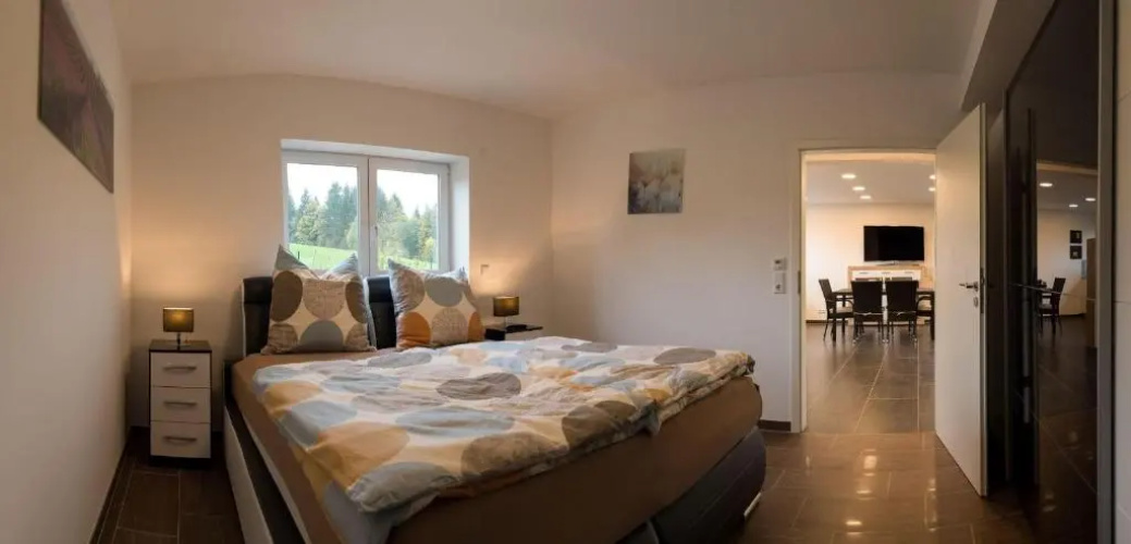 Moderne-barrierefreie-Ferienwohnung