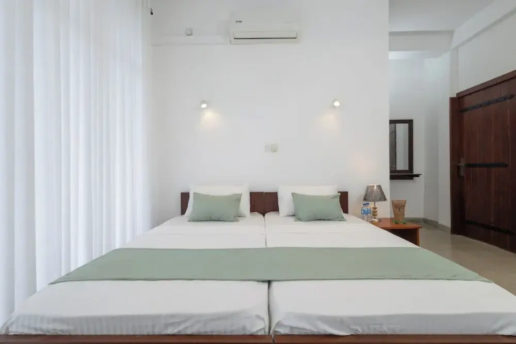 Standard Double room with garden view
