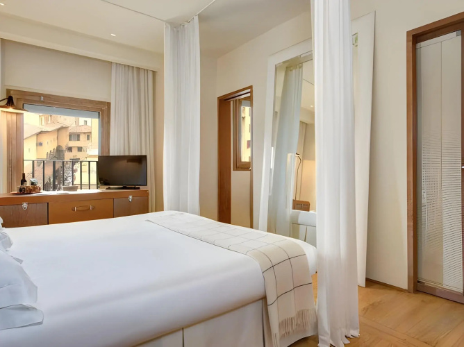 Hotel Continentale - Lungarno Collection