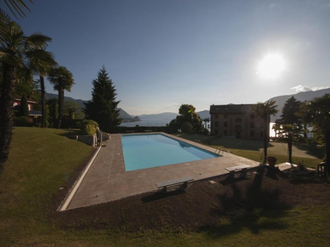 1 Bedroom Double Family Apartment with lake view