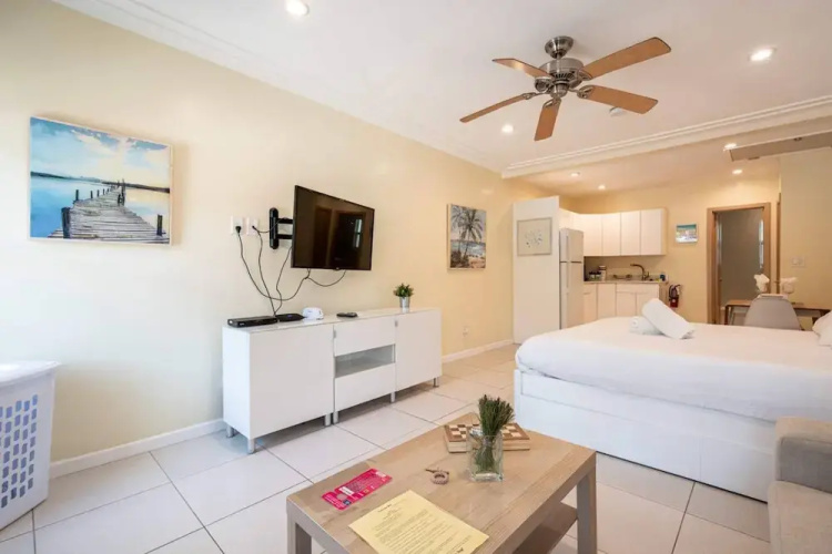 Casa Del Mar Beach Studio 3