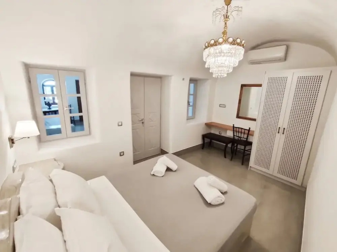 Dreamer's Secret Villa