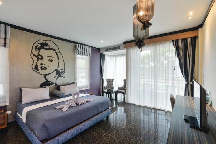 Deluxe Double room with balcony and with sea view