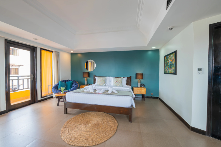 Treasure Oasis Hotel