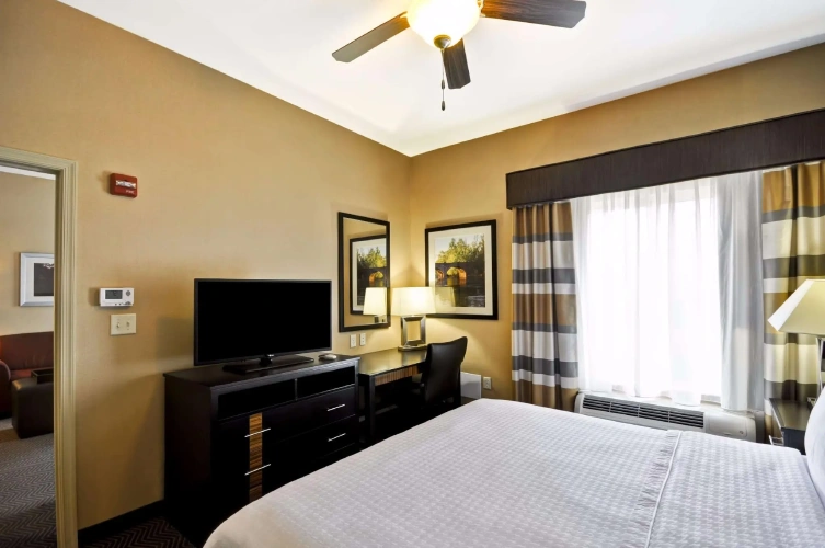 1 Bedroom Double Suite