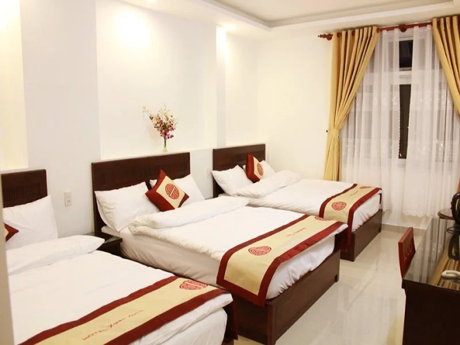 Xuan Hong 2 Hotel