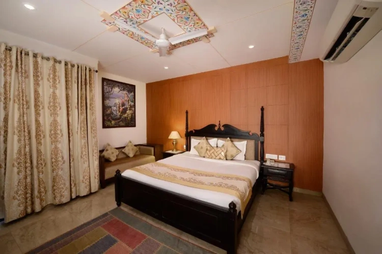 Standard Family room