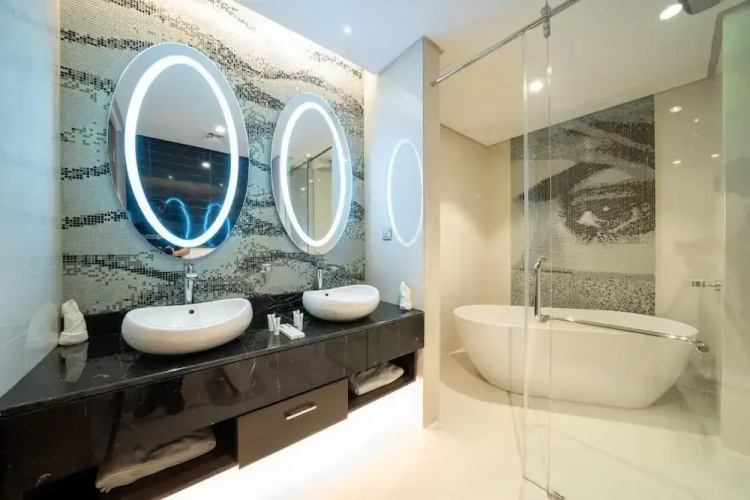DAMAC Super Luxury Two Bedroom Apartment