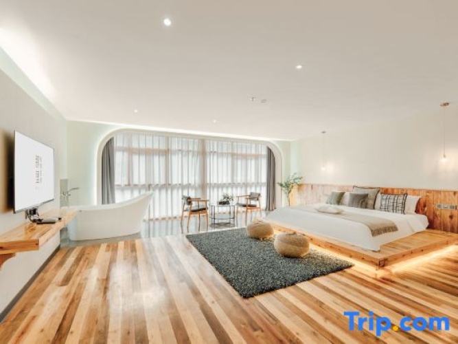 Comfort Double room with street view