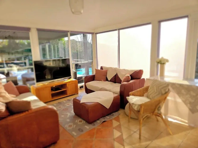 Standard Twin room with garden view