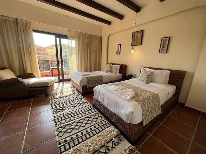 Deluxe Double room with pool view