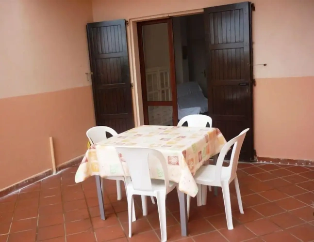 1 Bedroom Apartment with balcony