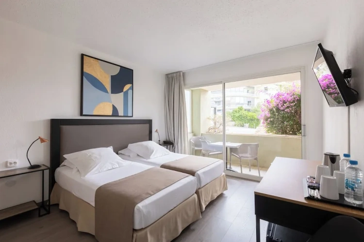 Standard Triple Ground Floor room