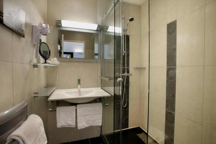 Logis Hotel Corintel, Bordeaux Est