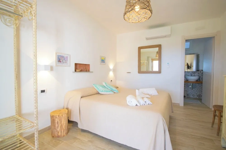 Deluxe Double room with partial sea view