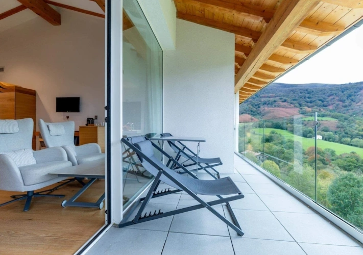 Attic Junior Suite