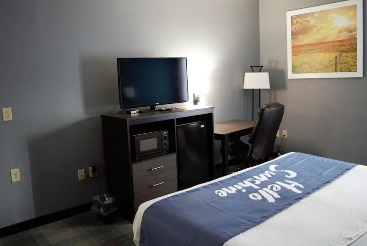 Days Inn Montgomery
