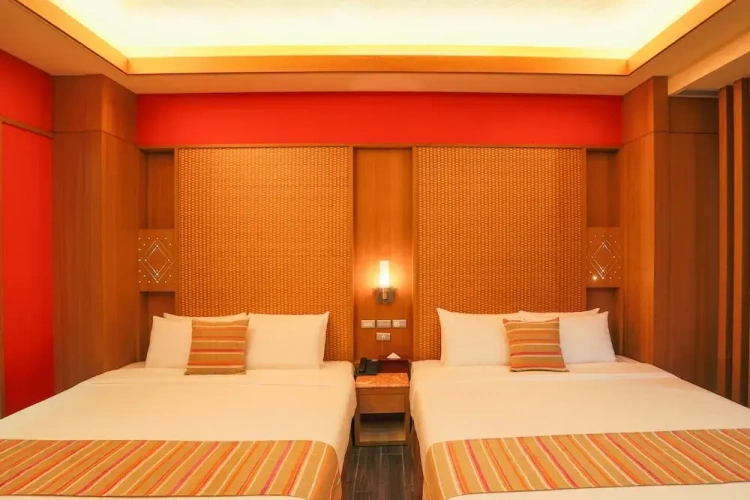 Deluxe Quadruple room with mountain view
