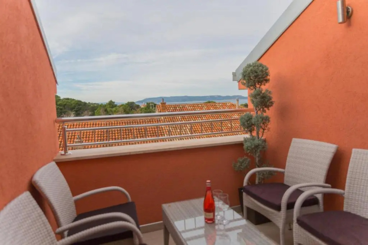 Apartment Lidija